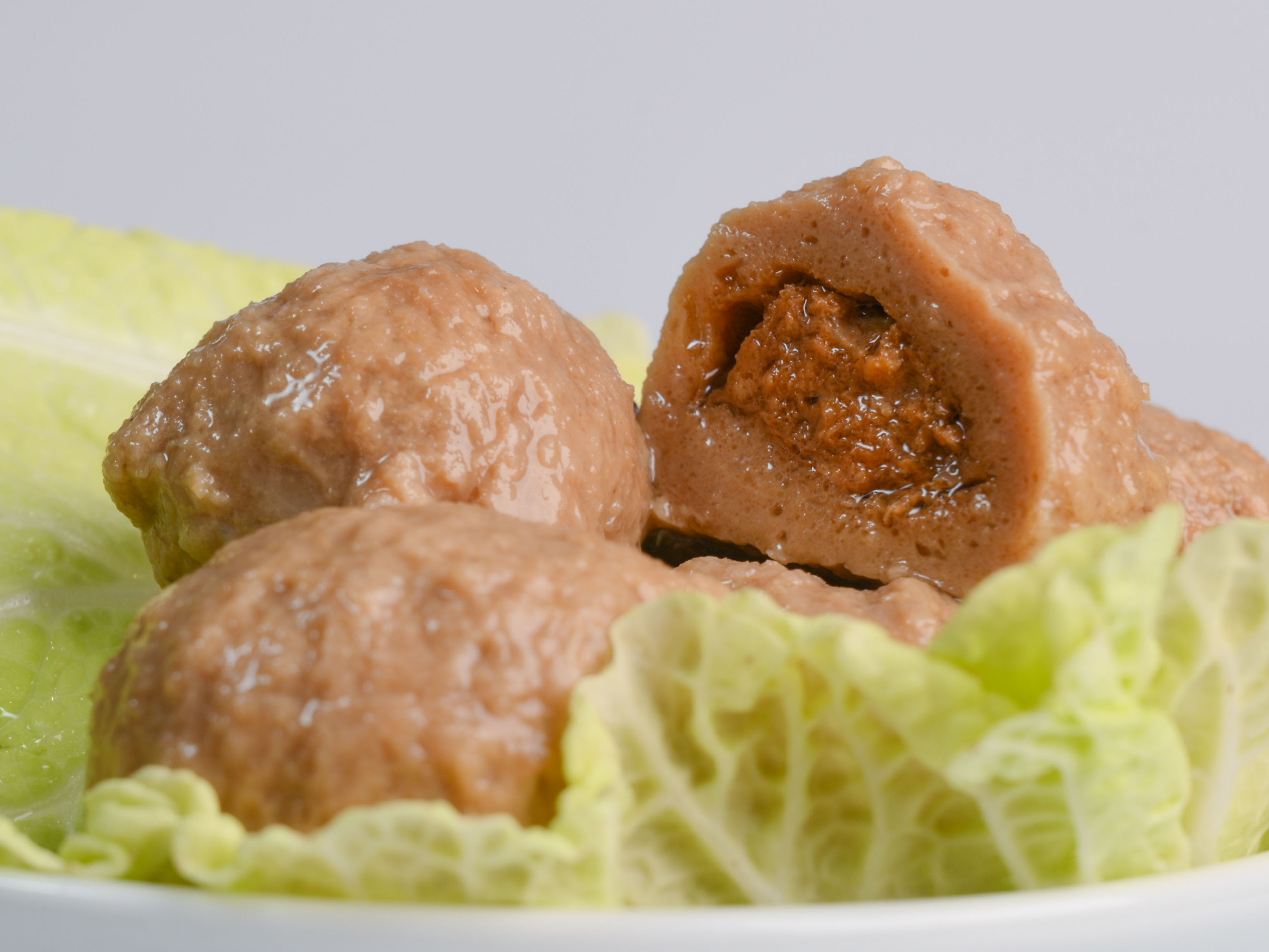 スープ入り肉ボール