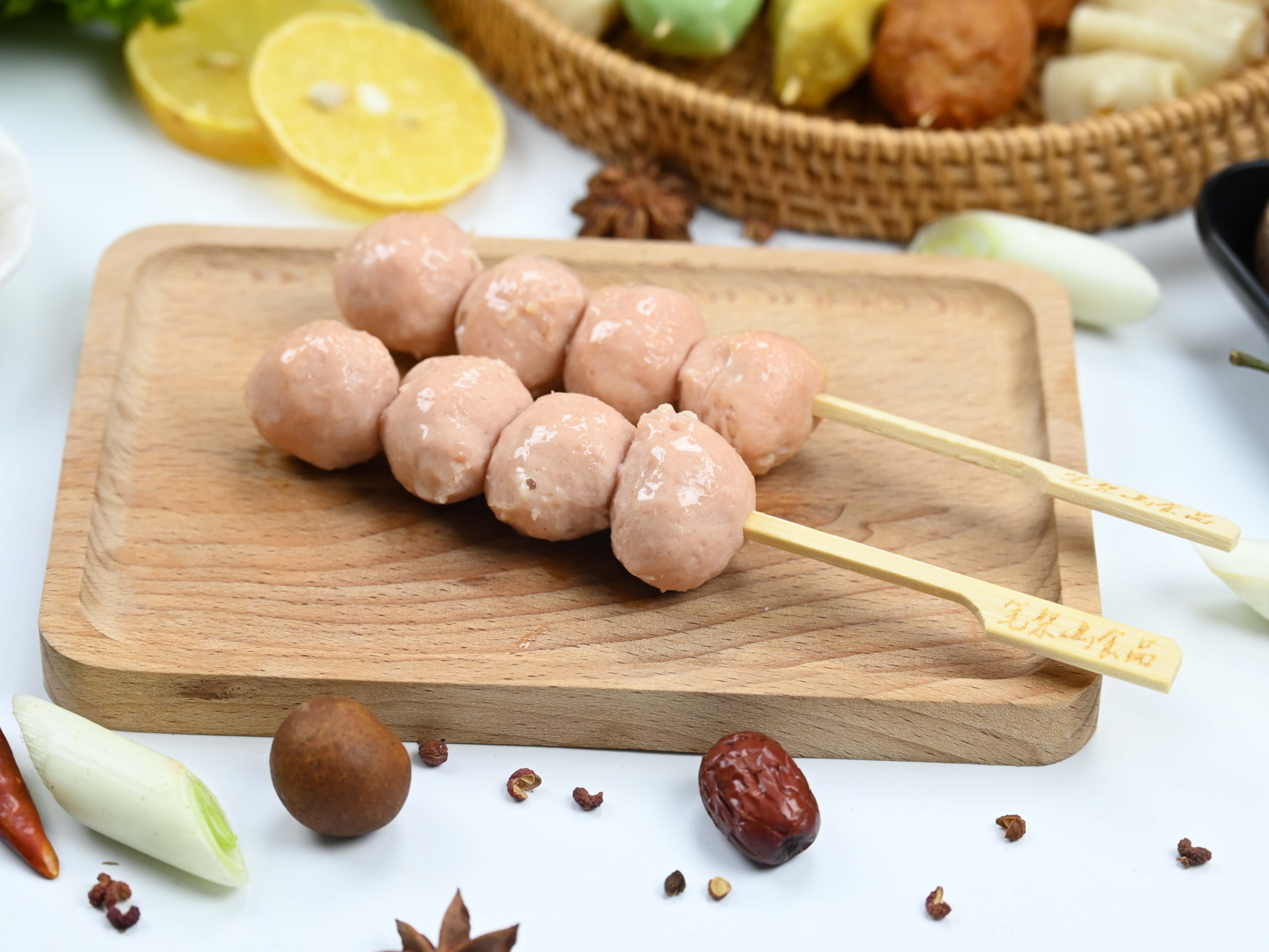 关东煮仿樱花鸡肉丸