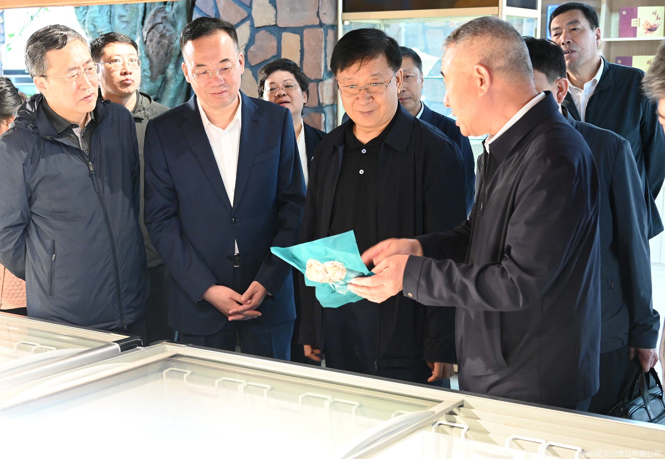 省人大常委会领导到锦州笔架山食品有限公司调研指导